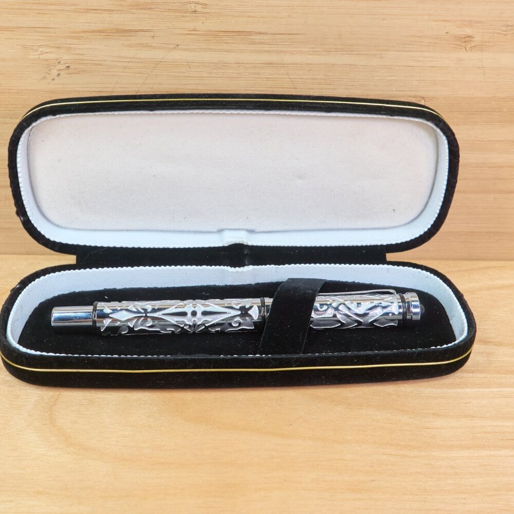 Vintage 90s Iridium Point Germany Metall Fountain Pen in box